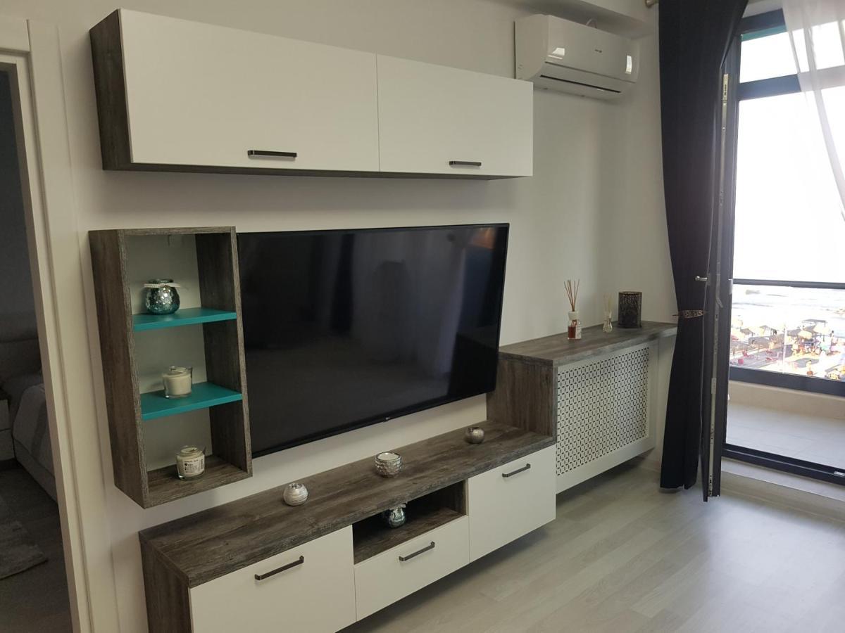 Panoramis Promenada-Larisa Apartment นาโวดาริ ภายนอก รูปภาพ