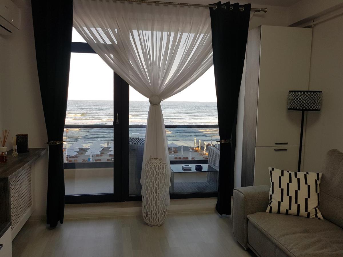 Panoramis Promenada-Larisa Apartment นาโวดาริ ภายนอก รูปภาพ