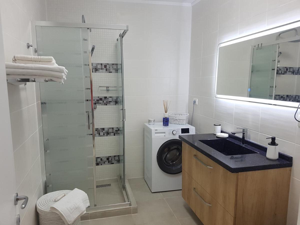 Panoramis Promenada-Larisa Apartment นาโวดาริ ภายนอก รูปภาพ